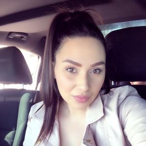 Meet your Posher, Kendrah